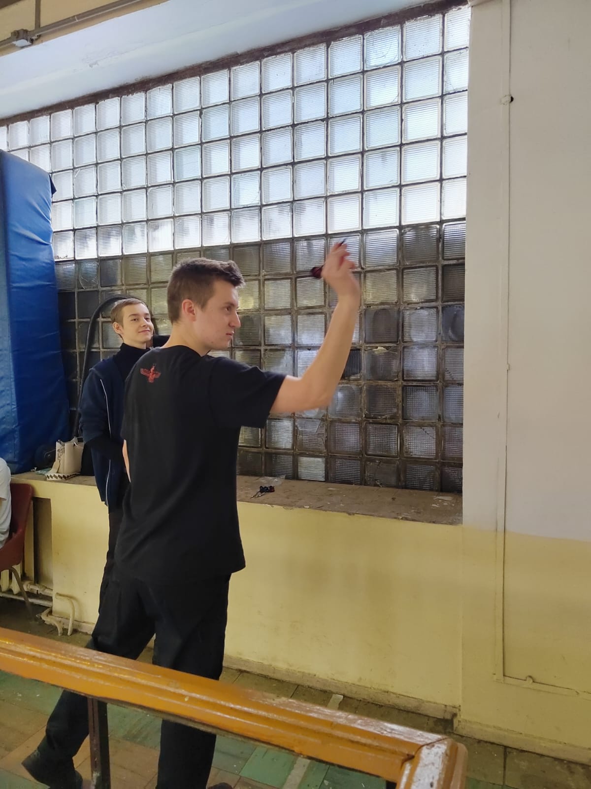 Точность броска и концентрация внимания: Первенство ГУЗ по дартсу
