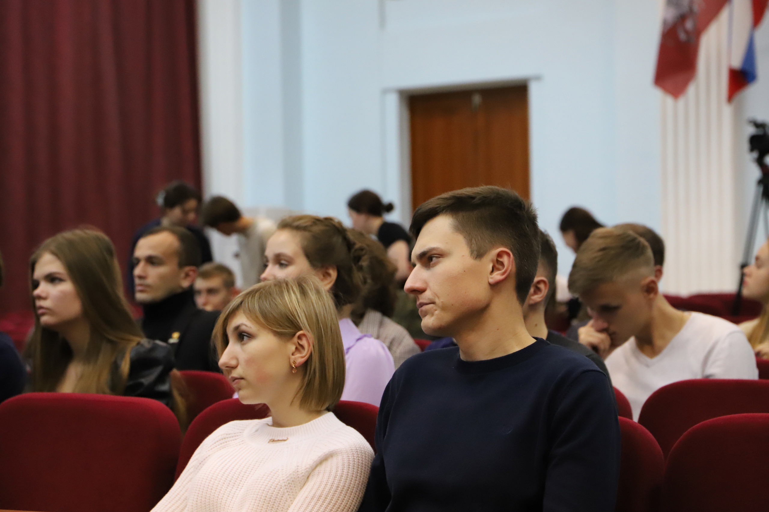 25 октября в Государственном университете по землеустройству прошла встреча депутата Московской городской Думы - Щитова Кирилла Владимировича со студентами