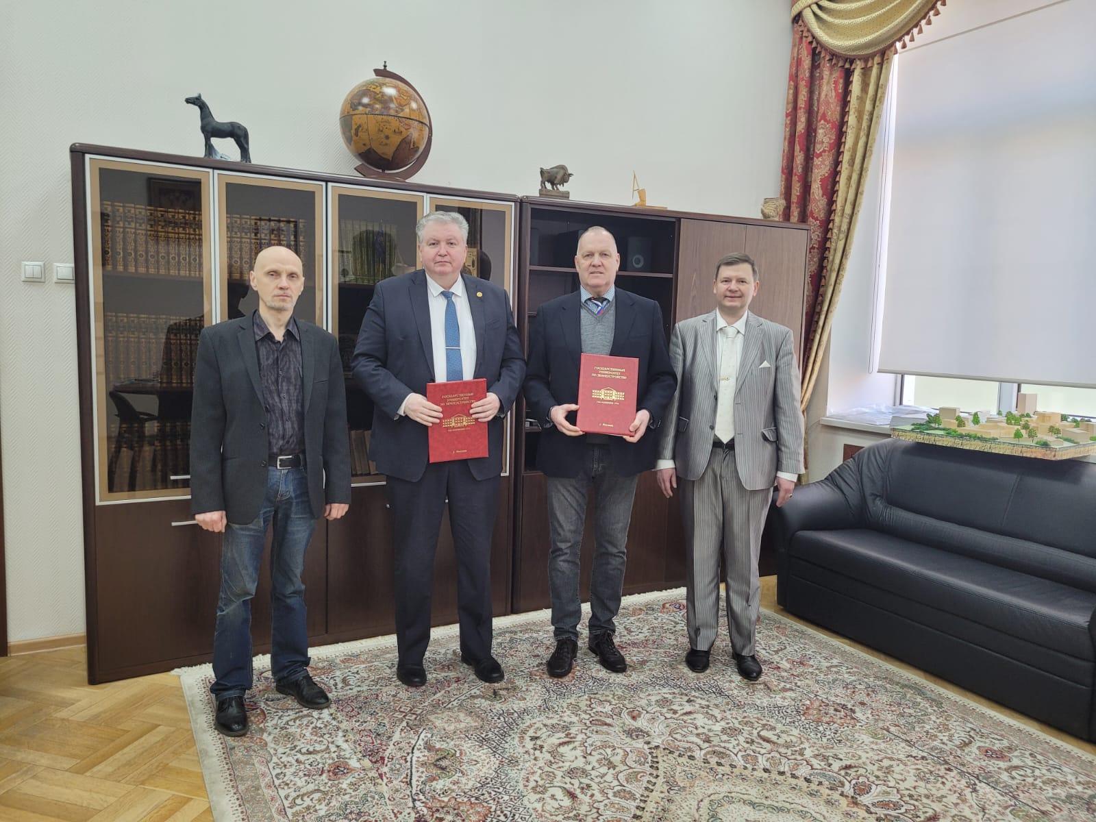 Сотрудничество ГУЗ с журналом «Власть»