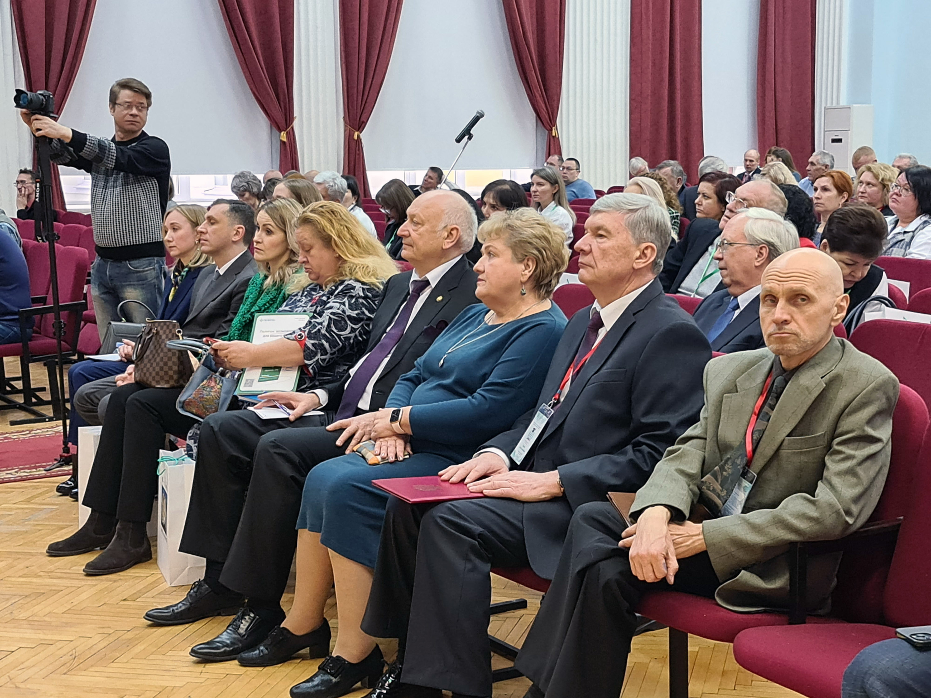В Государственном университете по землеустройству завершился первый день работы учебно-методического совета по направлению подготовки «Землеустройство и кадастры» в составе федерального учебно-методического объединения