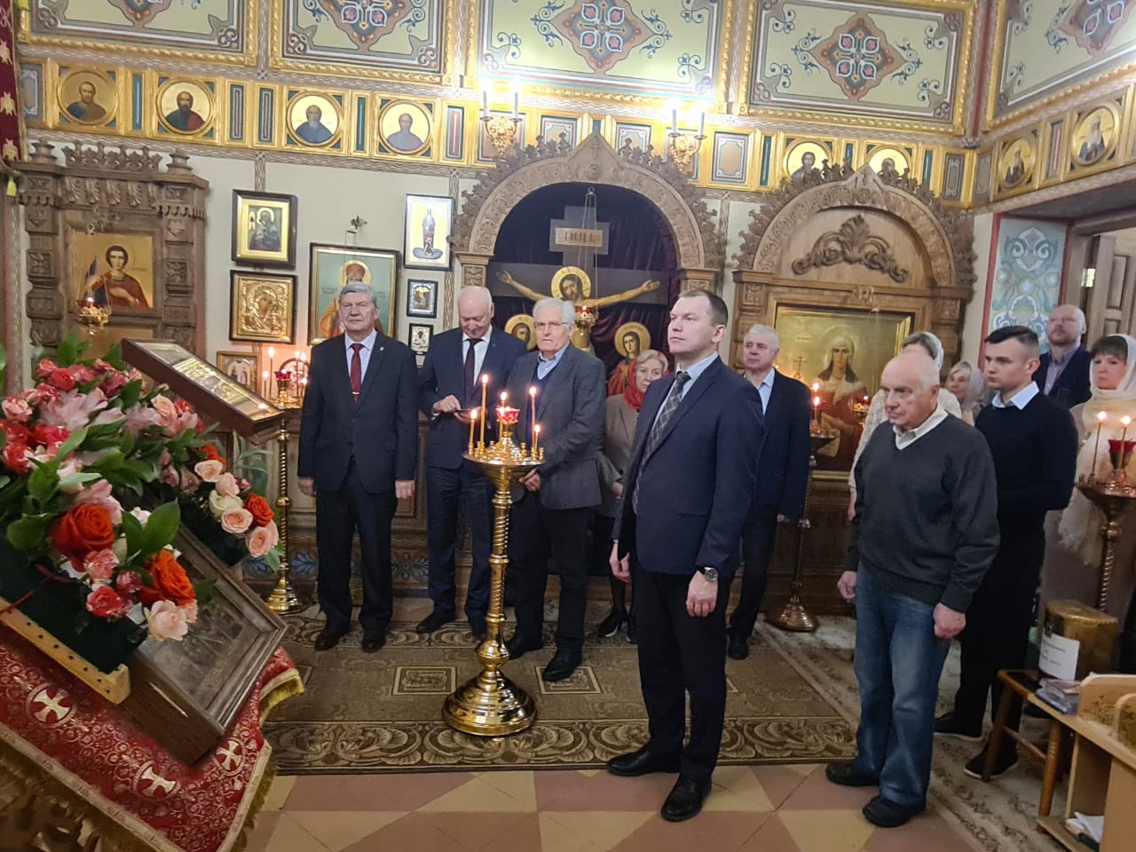В Домовом храме ГУЗ были совершены Пасхальная Утреня и Литургия