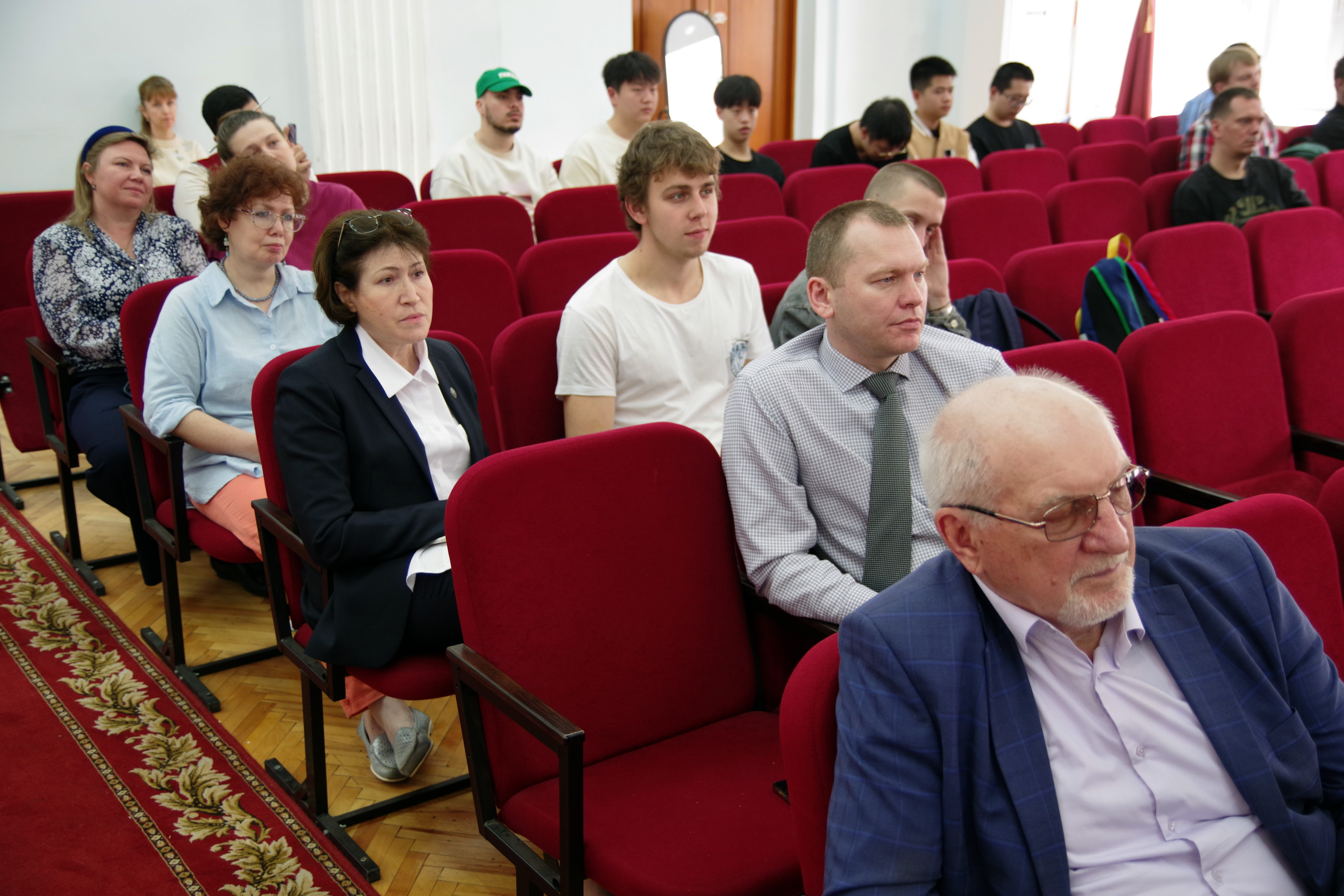 В Государственном университете по землеустройству состоялся День открытых дверей для абитуриентов магистратуры