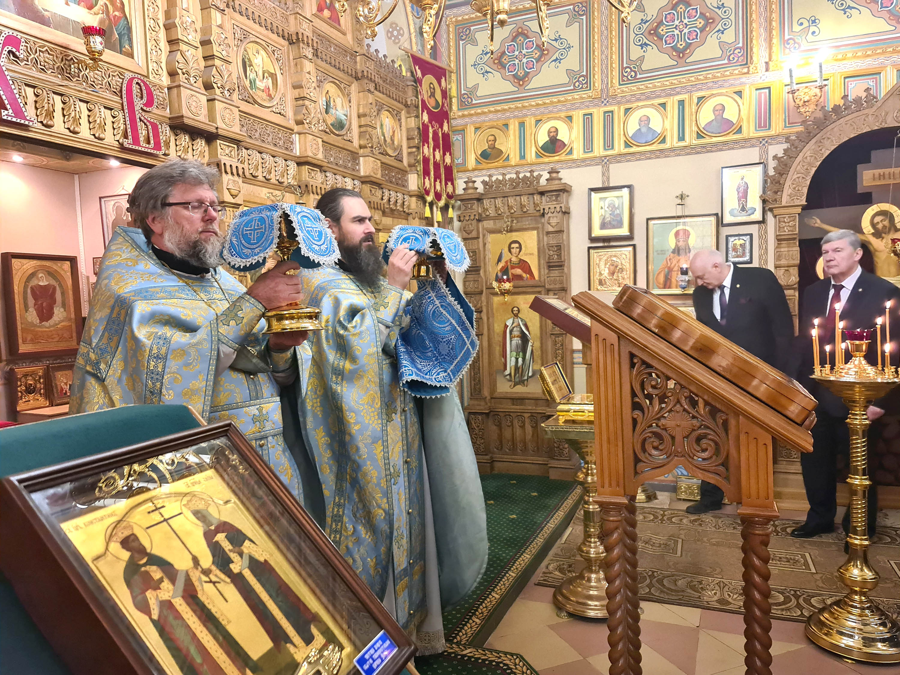 В Домовом храме при Государственном университете по землеустройству прошло богослужение, посвященное началу Масленичной недели