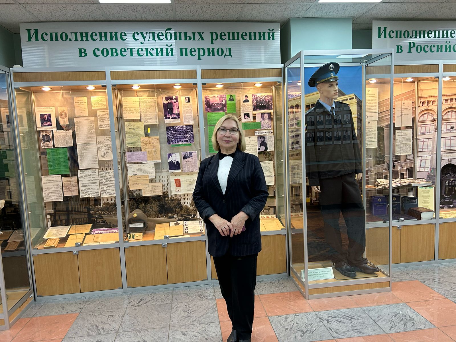 Судебные приставы раскрыли секреты профессии студентам ГУЗ 