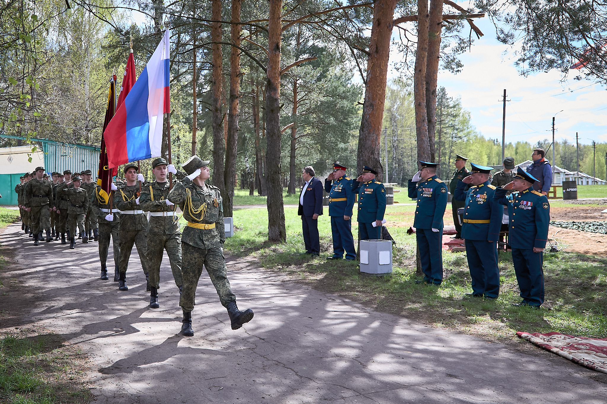 Во имя памяти: торжественный митинг в честь открытия монумента к 80-летию Великой Победы на учебном полигоне ГУЗ  