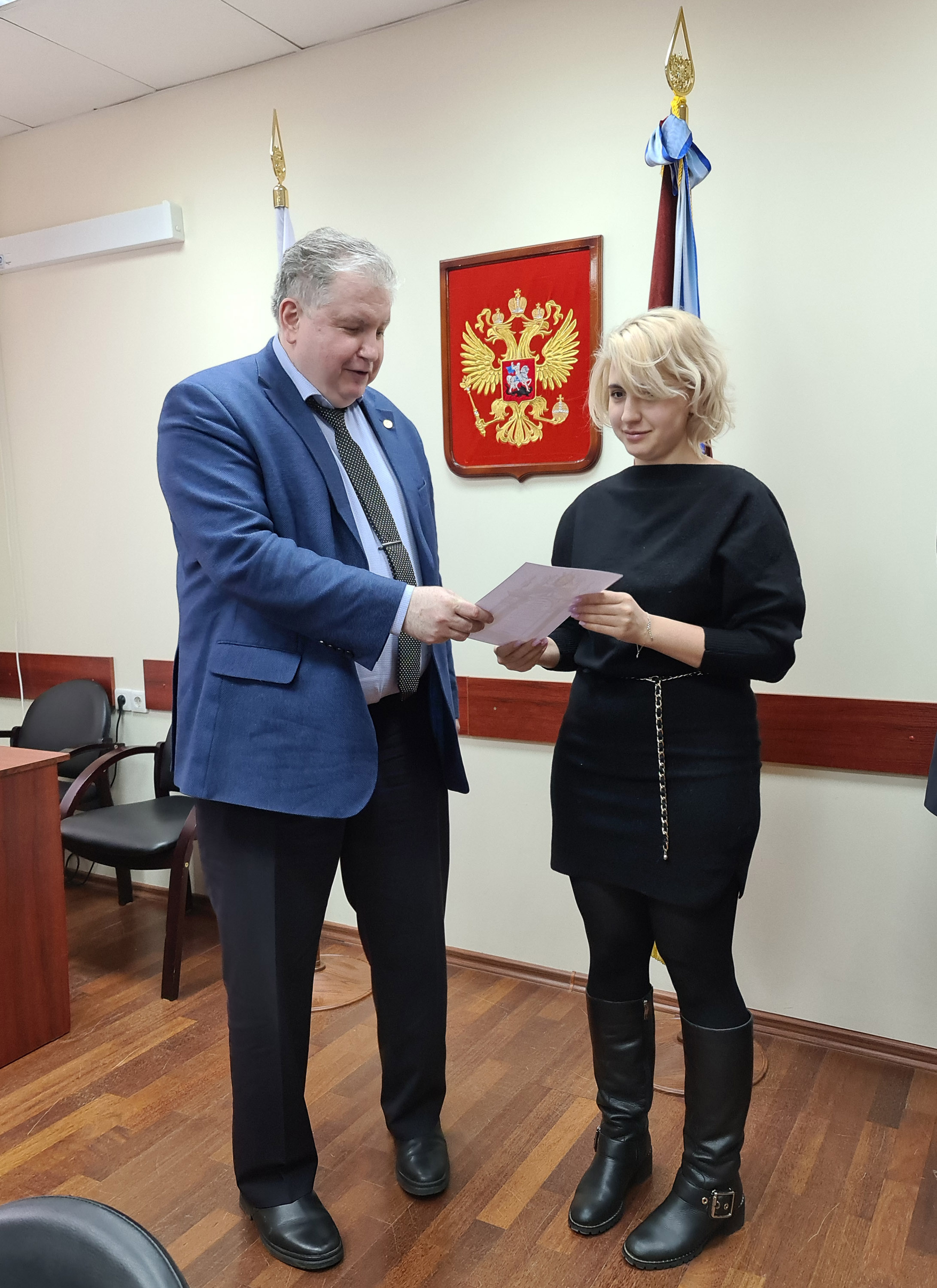 28 февраля 2023 года в конференц-зале ГУЗа врио ректора Папаскири Т.В. наградил участников открытого конкурса на разработку концепции по модернизации корпуса ГУЗ для размещения ГеоКафе