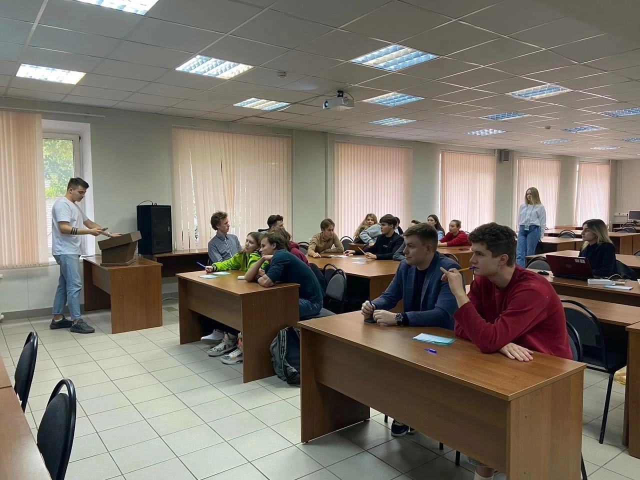 Волонтёр – звучит гордо! Интервью с руководителем Студенческого волонтерского центра ГУЗ Мананой Петросян