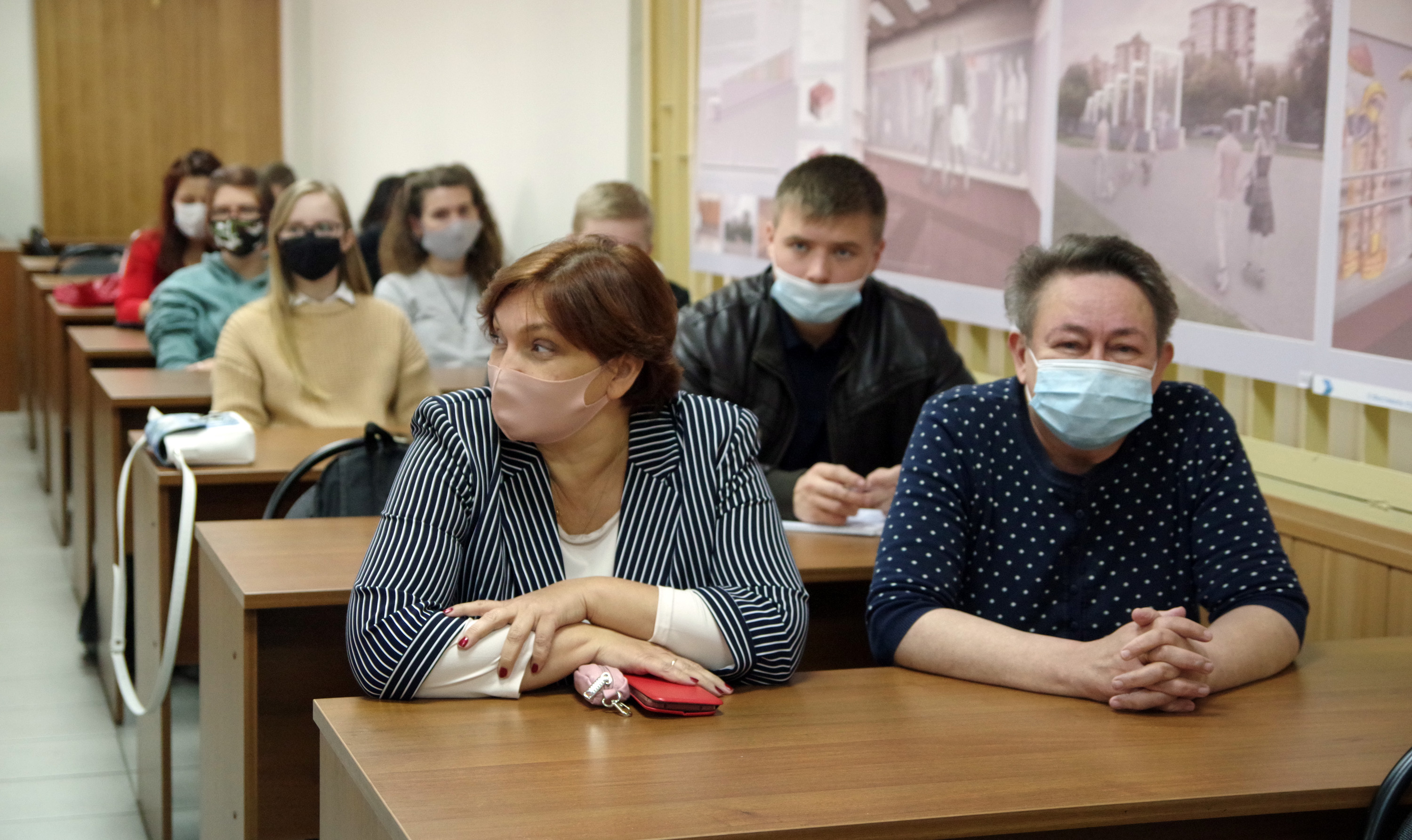 16 сентября 2020 года в Государственном университете по землеустройству прошел информационный семинар, посвященный профилактике инфекций, гриппа и ОРВИ