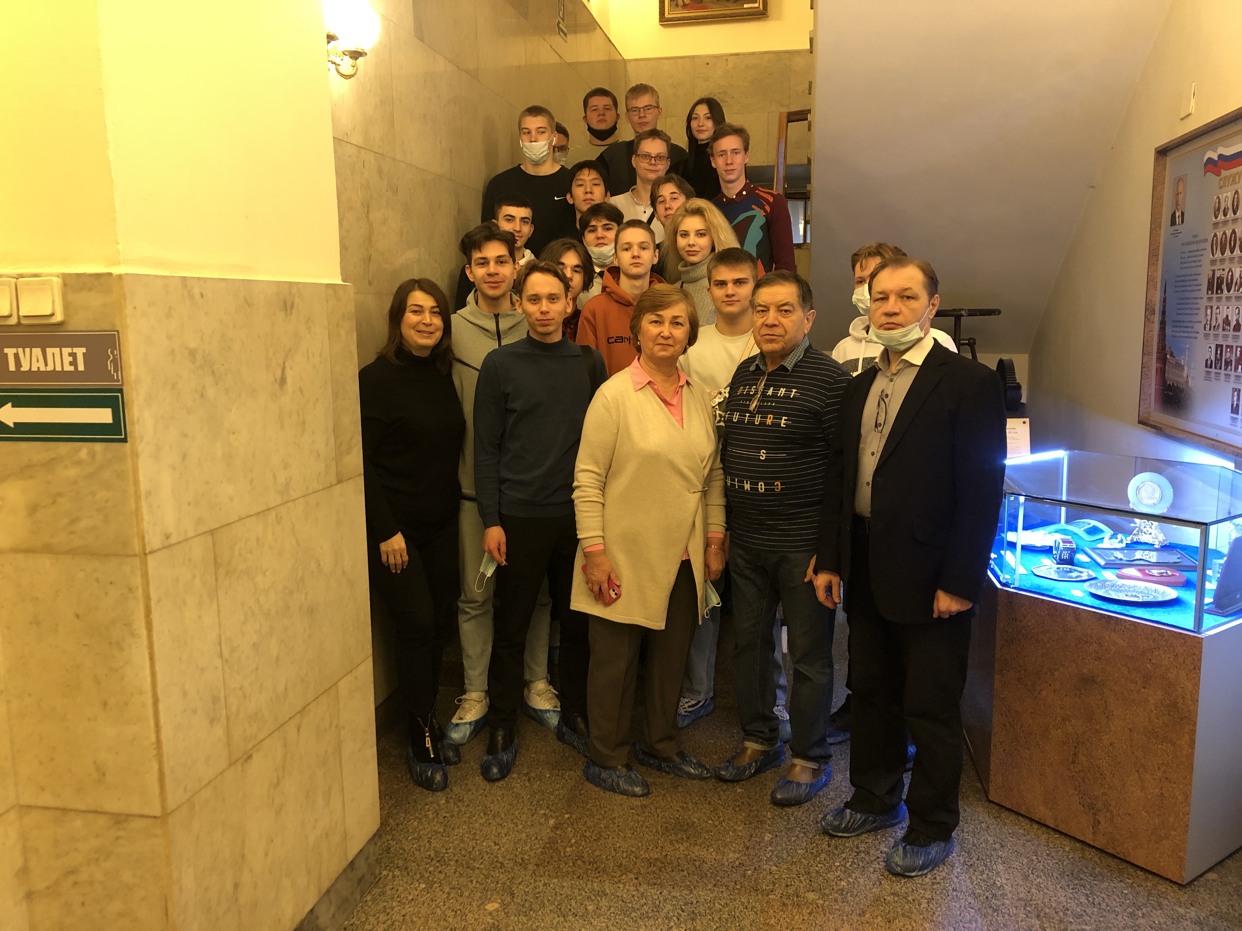 Студенты и преподаватели факультета Управления недвижимостью и права побывали на экскурсии в Центральном музее МВД России