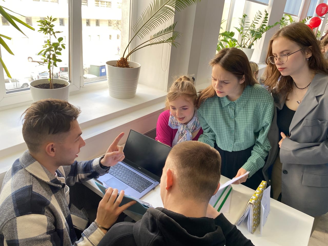 Участие студентов Государственного университета по землеустройству во Всероссийской ярмарке трудоустройства – «Работа России. Время возможностей!»