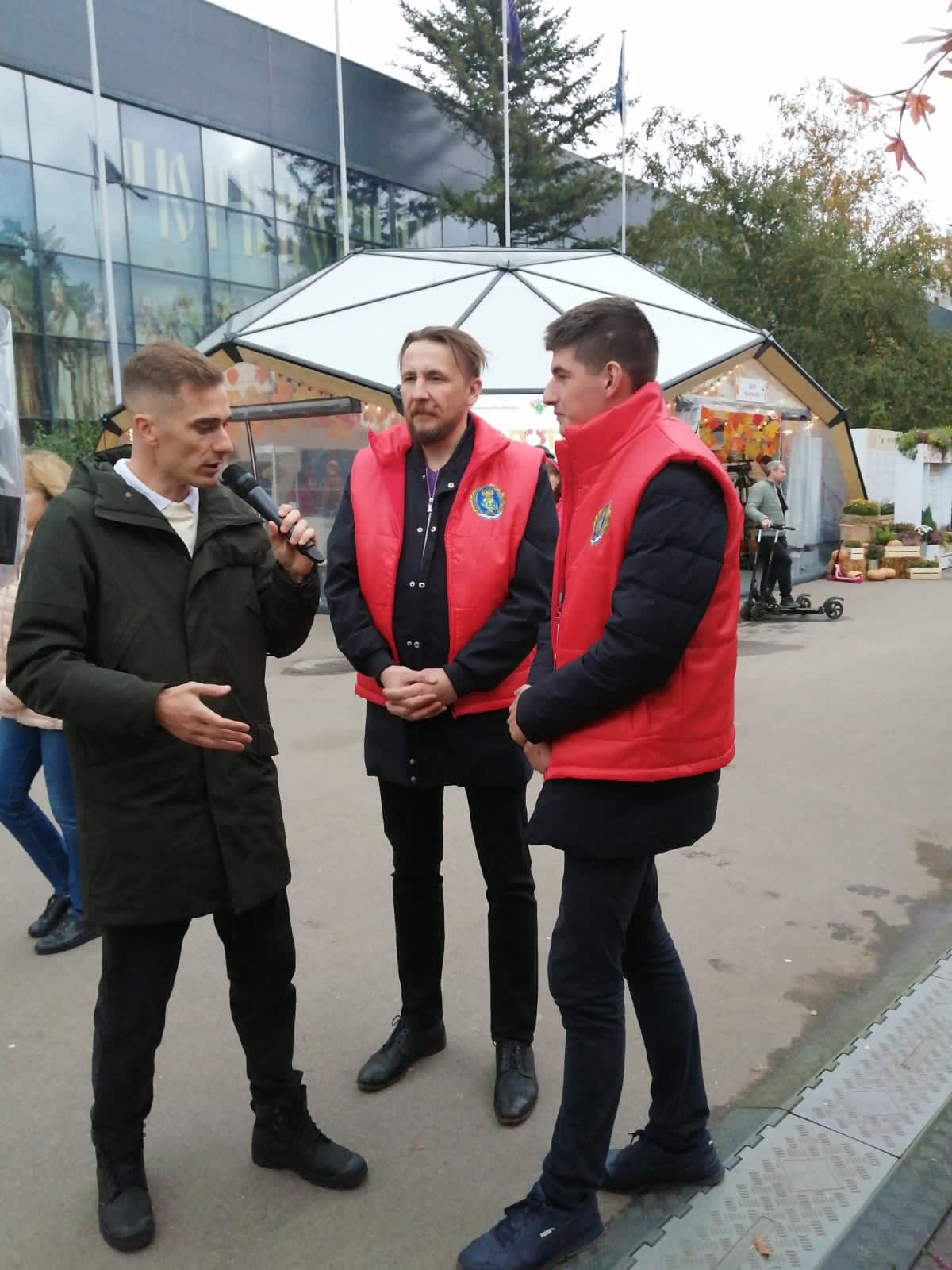 В рамках «Золотой осени» на ВДНХ состоялись первые открытые лекции представителей Государственного университета по землеустройству