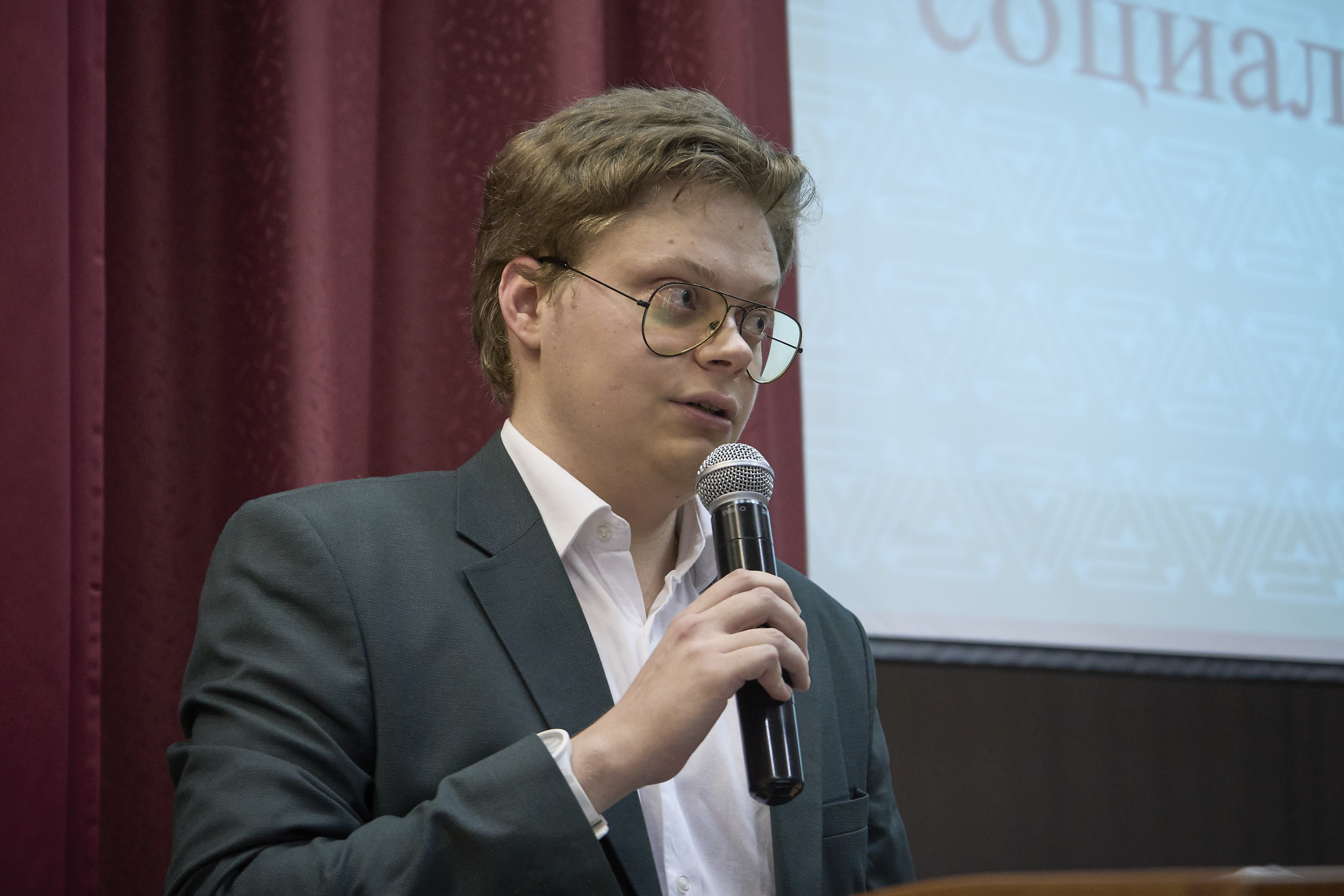 Диалог с руководством: в ГУЗ состоялось общее собрание иностранных студентов