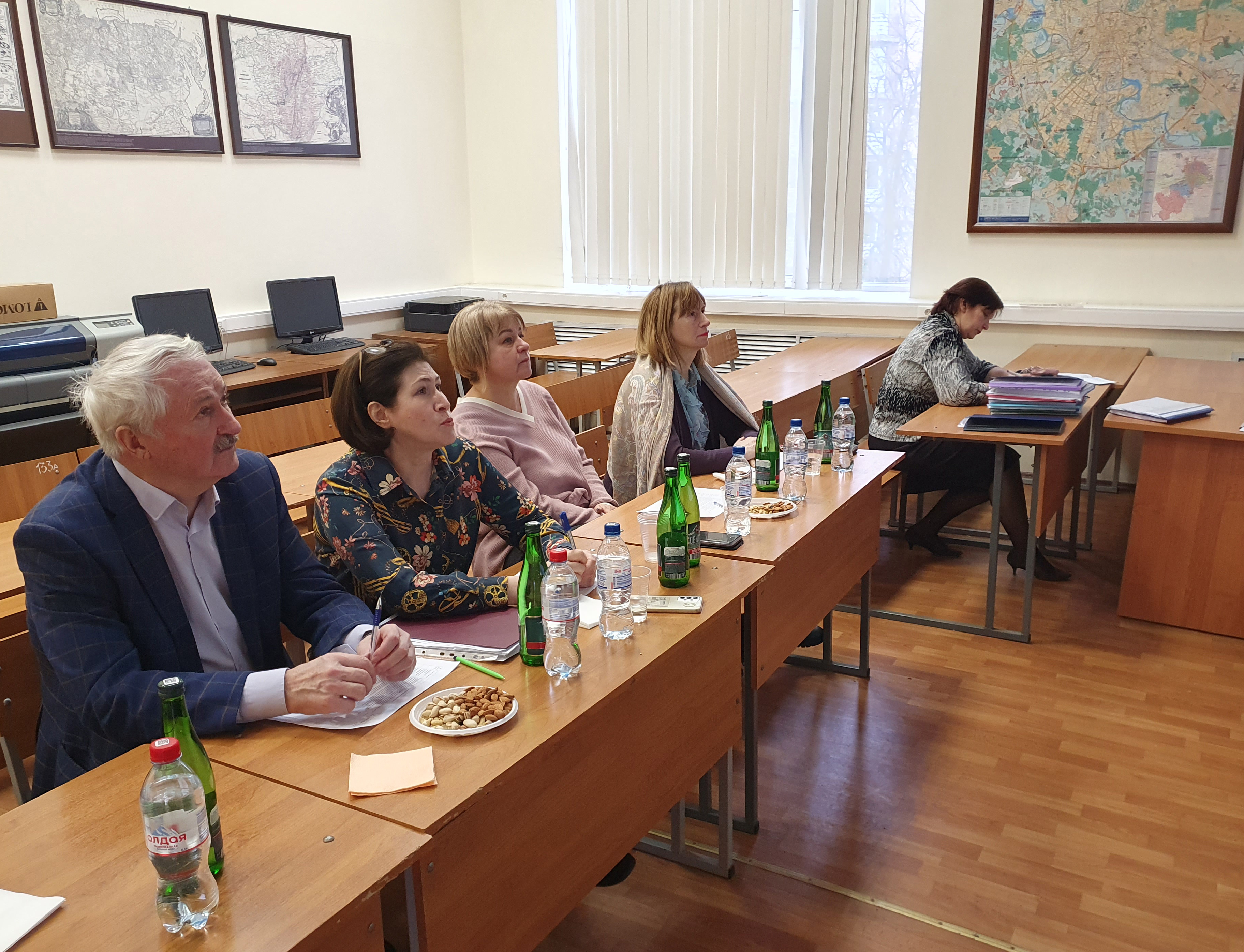 3 февраля 2023 на кафедре «Кадастра недвижимости и землепользования» прошла защита выпускных квалификационных работ (магистерских диссертаций) заочной формы обучения по направлению «землеустройство и кадастры» 