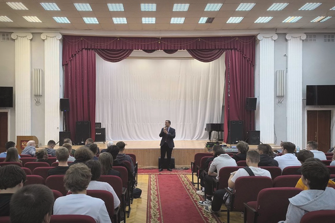 Старт в профессию: на факультете землепользования и землеустройства ГУЗ прошло собрание для первокурсников