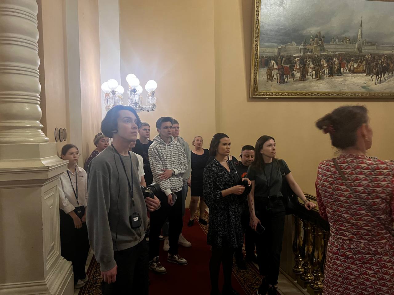 Сотрудники, преподаватели и студенты ГУЗ на экскурсии по Московскому Кремлю с посещением Оружейной палаты