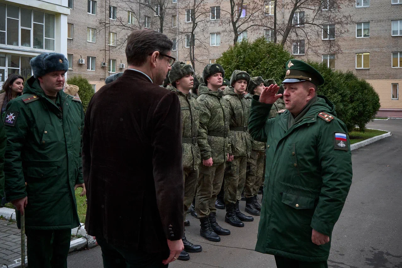 В ГУЗ прошла патриотическая акция «Спасибо героям», приуроченная ко Дню Героев Отечества