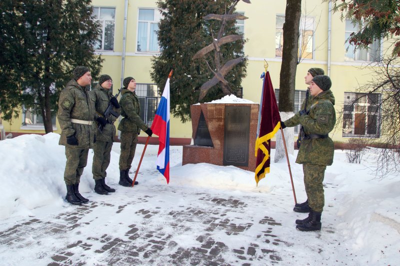 В Государственном университете по землеустройству прошли торжественные мероприятия, посвященные 23 февраля