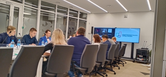 Заместитель декана факультета землеустройства А.А. Шевчук принял участие в круглом столе «Кампусы Москвы. Как студенты меняют территории вузов.»