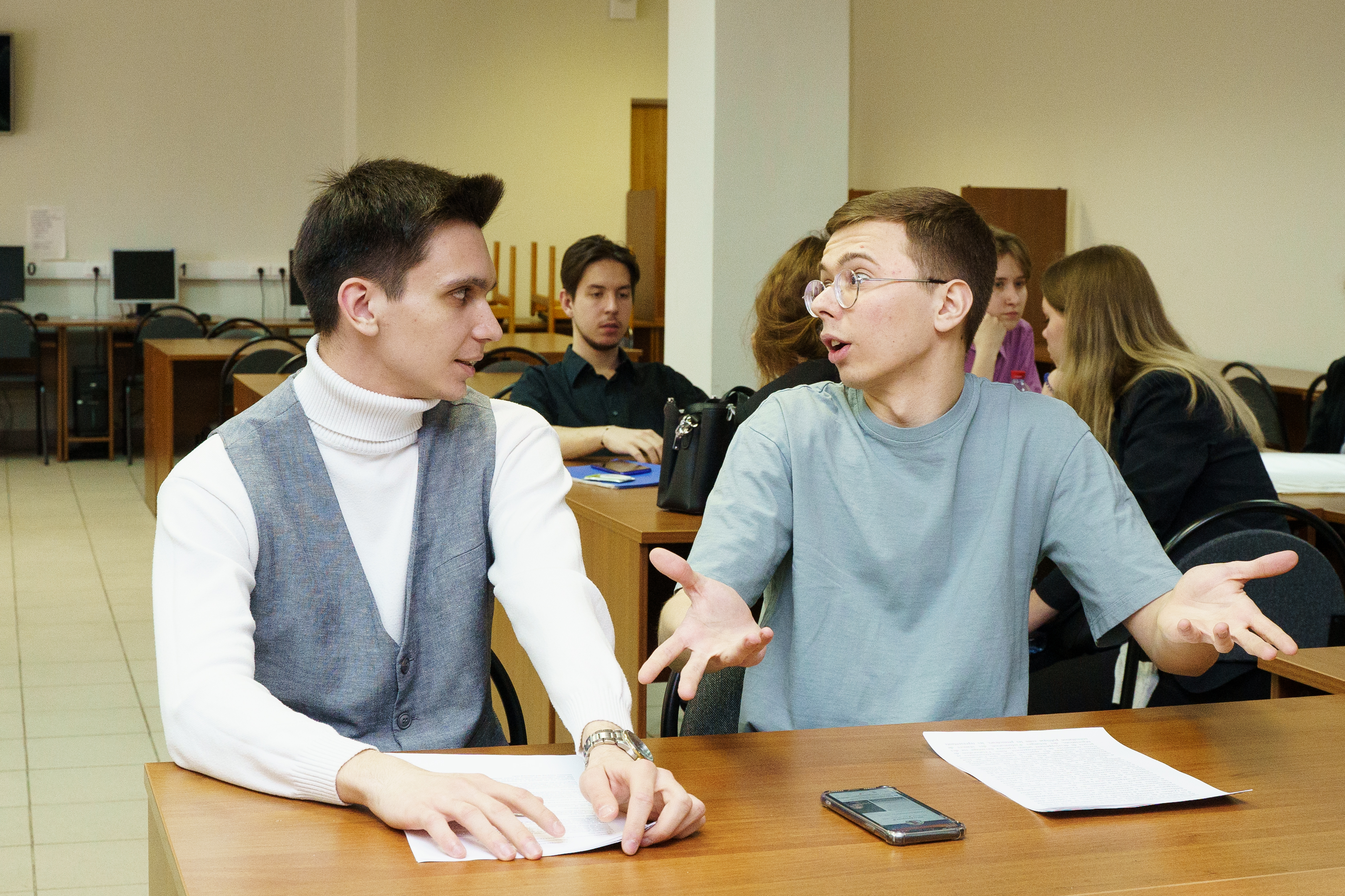 На кафедре русского и иностранных языков прошла студенческая научная конференция по иностранным языкам
