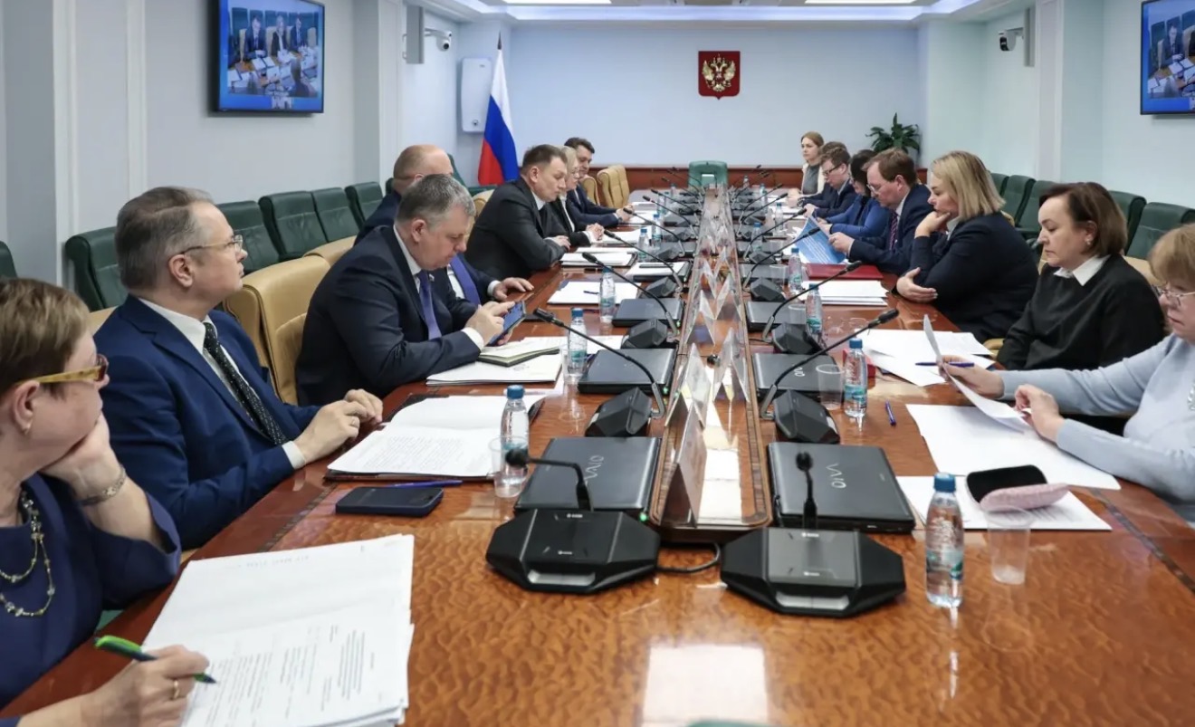 Эксперт ГУЗ обозначила пути совершенствования механизмов охраны сельхозземель в ходе совещания в Совете Федерации