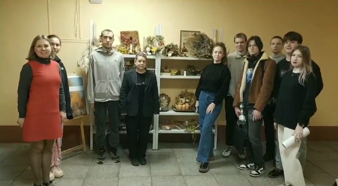 Открытие выставки «Краски осени» к 100-летию кафедры ГУЗ 