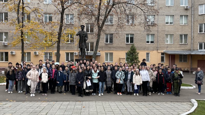 На кафедре геодезии и геоинформатики в рамках просветительско-образовательного проекта «Университетские субботы» 15 октября 2022 года прошел квест «Карта сокровищ (Найди там - не знаю где)»