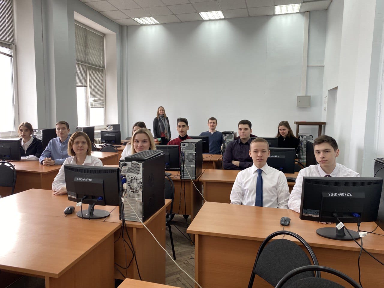 В ходе учебного процесса по направлению подготовки «Менеджмент» активно используются деловые игры как интерактивная форма развития профессионально ориентированной коммуникации студентов