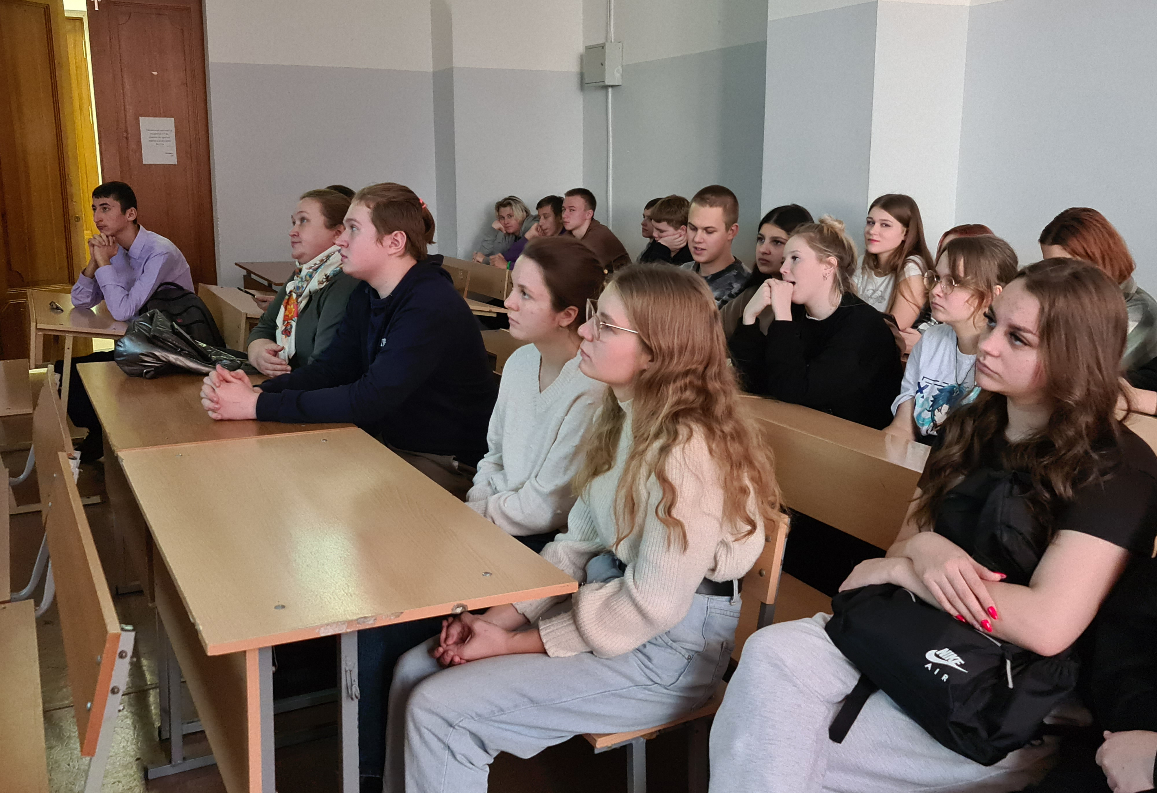 Гуз принял в гости учеников из Московской области
