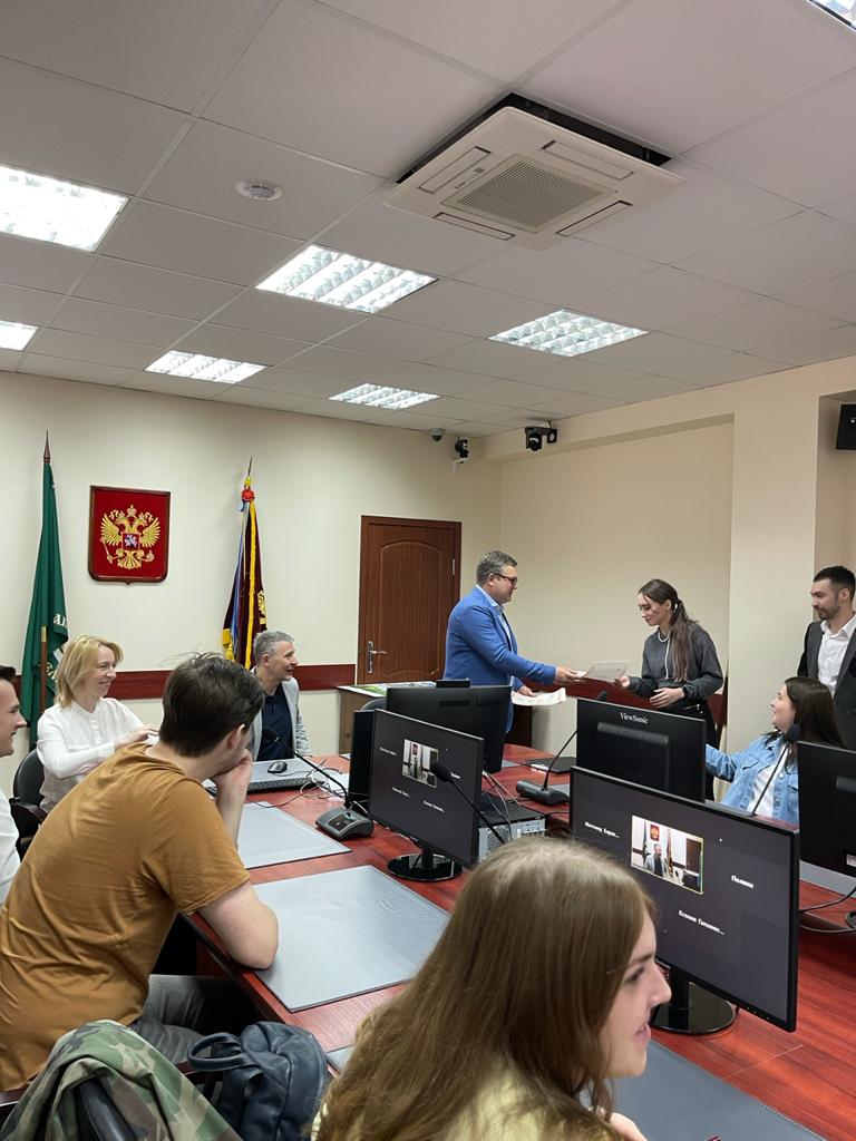3 июня 2021 г. в конференц- зале ГУЗ прошел Круглый стол на тему: «Управление недвижимостью в Московской городской агломерации»