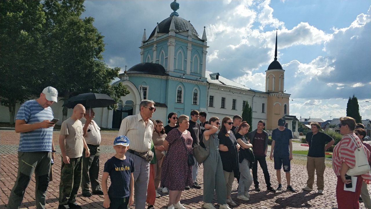 О туристической поездке студентов Государственного университета по землеустройству в Коломну 13-14 июля 2022 г.