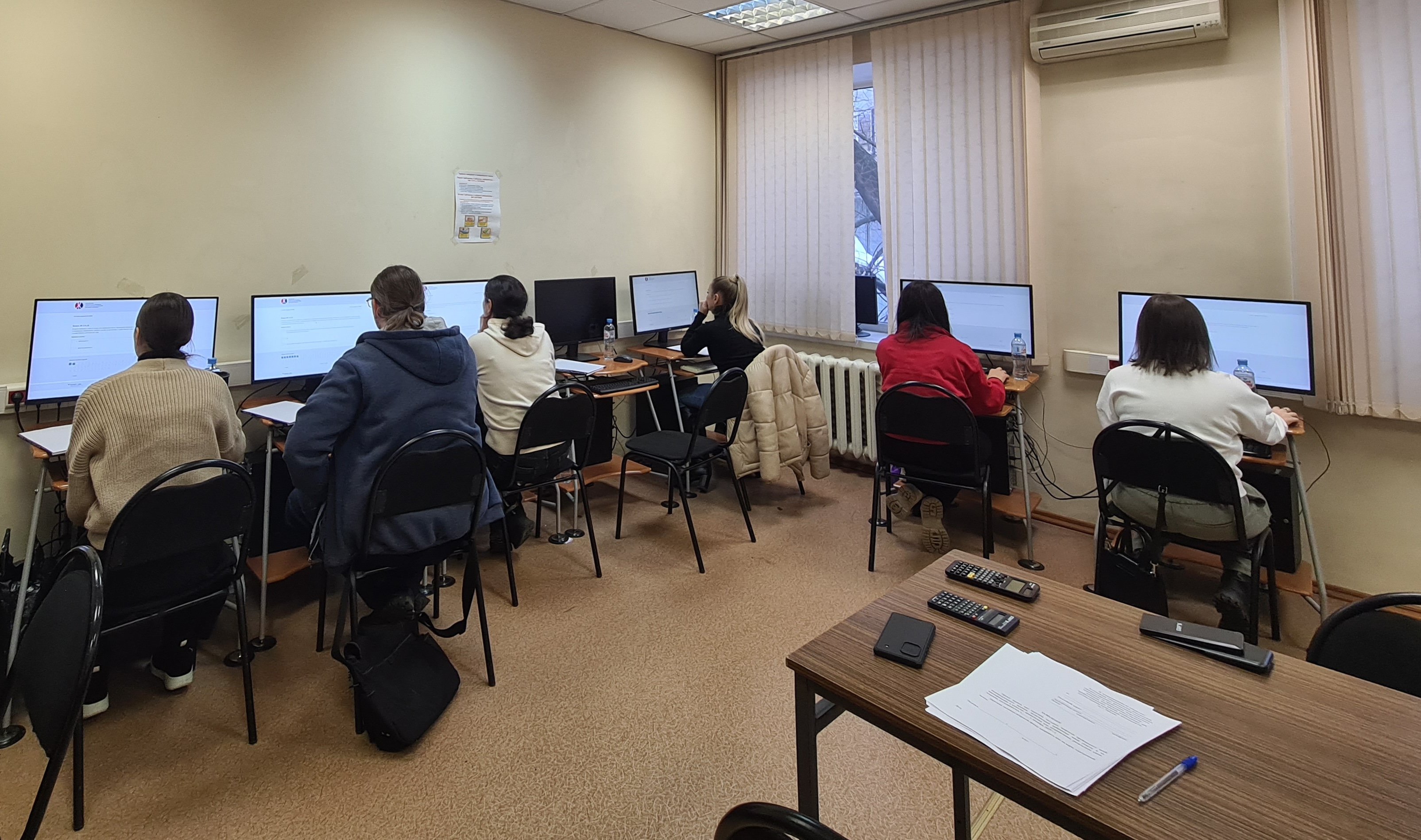 Будущие кадастровые инженеры из регионов страны сдали экзамены в ГУЗ 