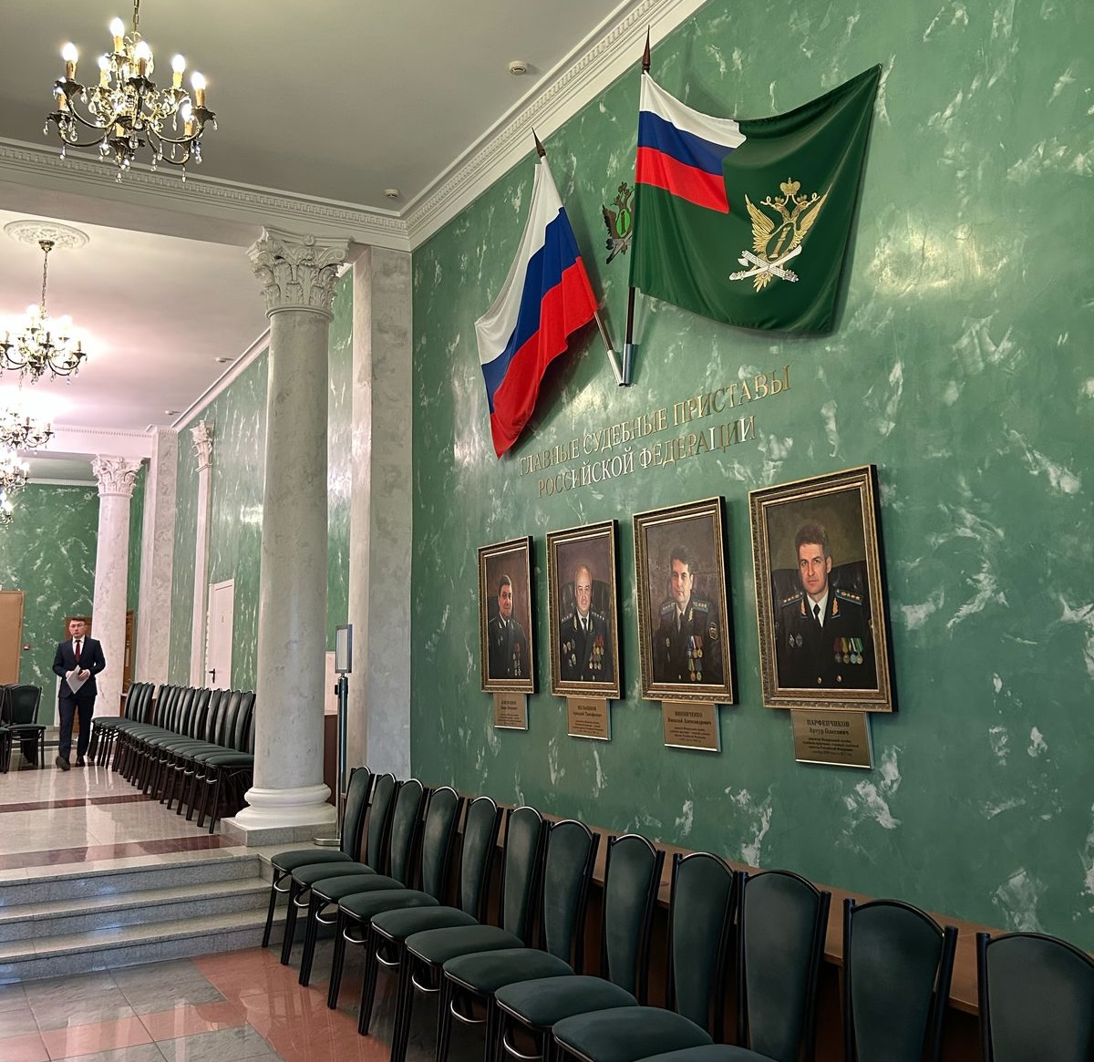 Судебные приставы раскрыли секреты профессии студентам ГУЗ 