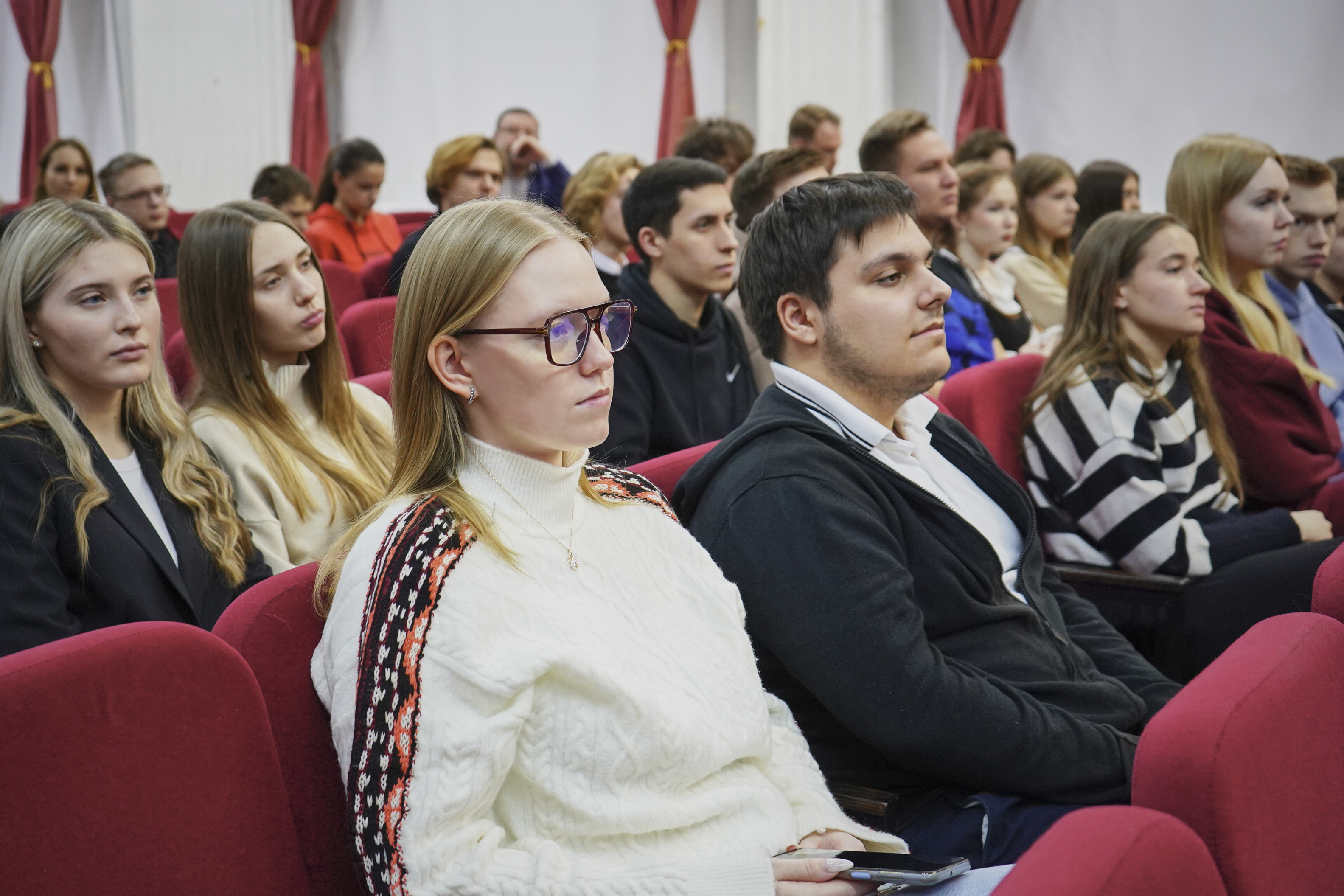 «Час ректора» – финальный в завершающемся году прямой разговор о жизни ГУЗ