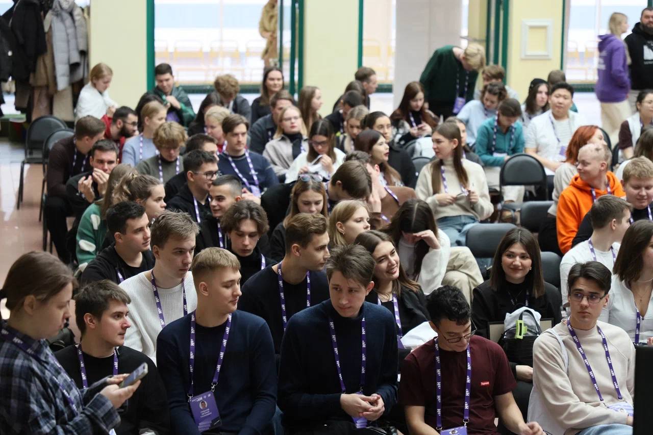 Студенты ГУЗ «сели за парты» Всероссийской школы КВН