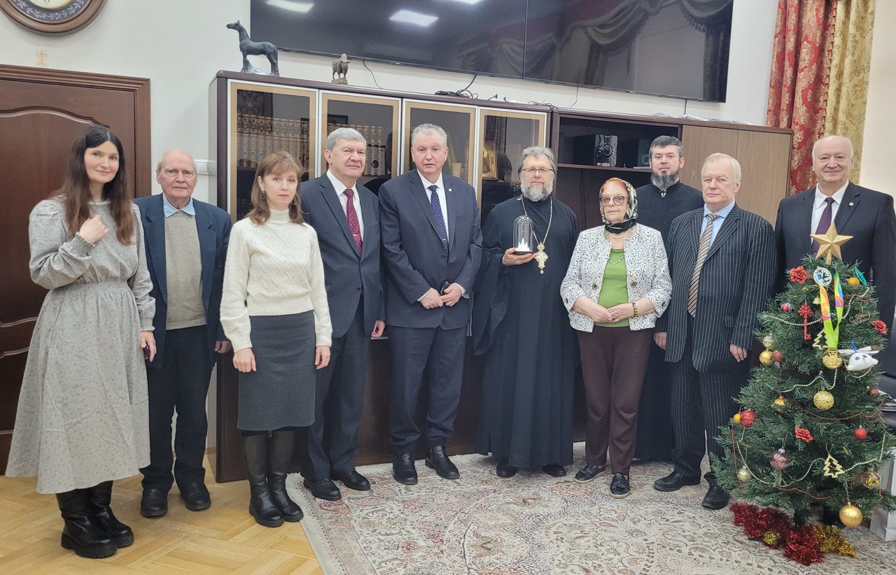 В домовом храме ГУЗ прошел новогодний молебен