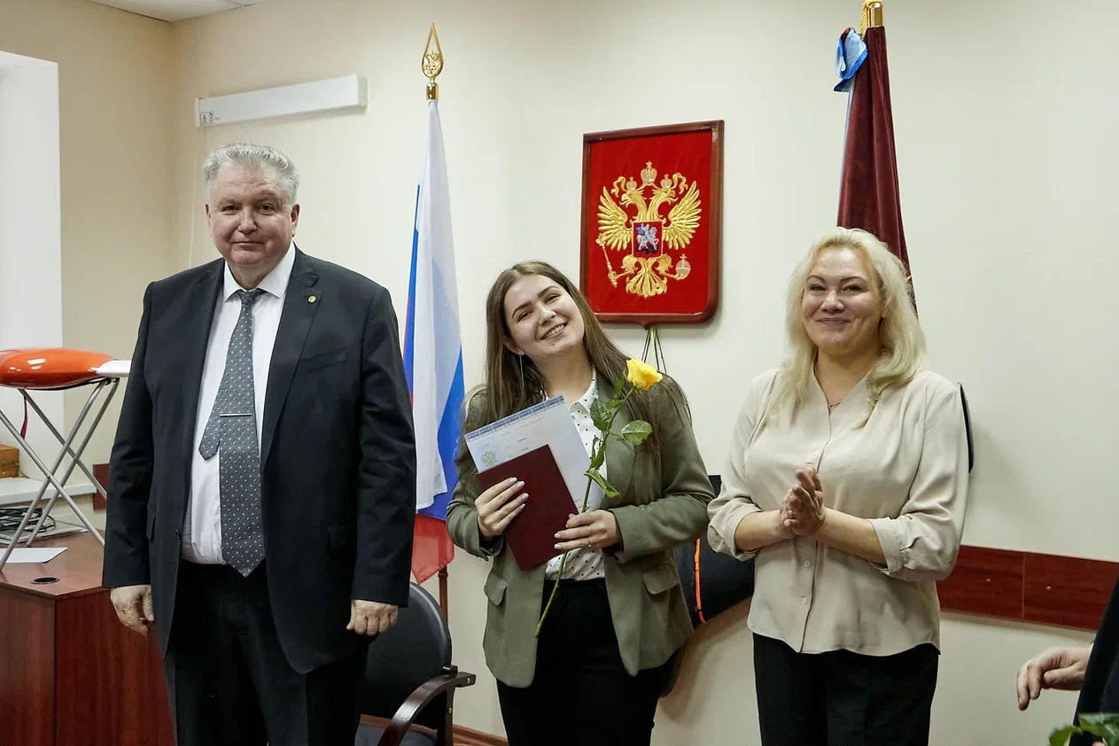 Вручение дипломов выпускникам-заочникам ГУЗ