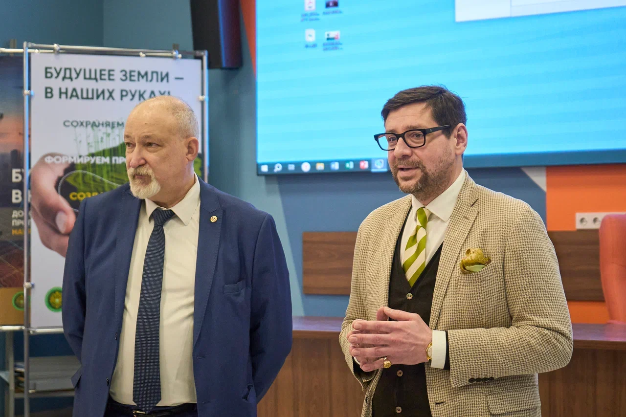 Вирусы как архитекторы биосферы: в ГУЗ стартовал проект «Люди дела» с лекцией академика РАН Алексея Забережного