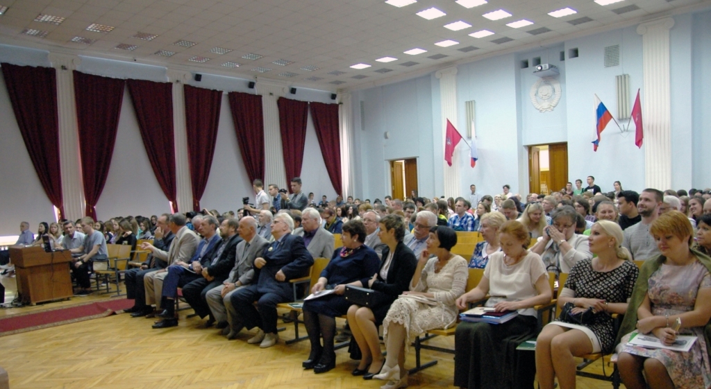 Поздравляем со 100-летним юбилеем Государственный историко-художественный и литературный музей-заповедник «Абрамцево»