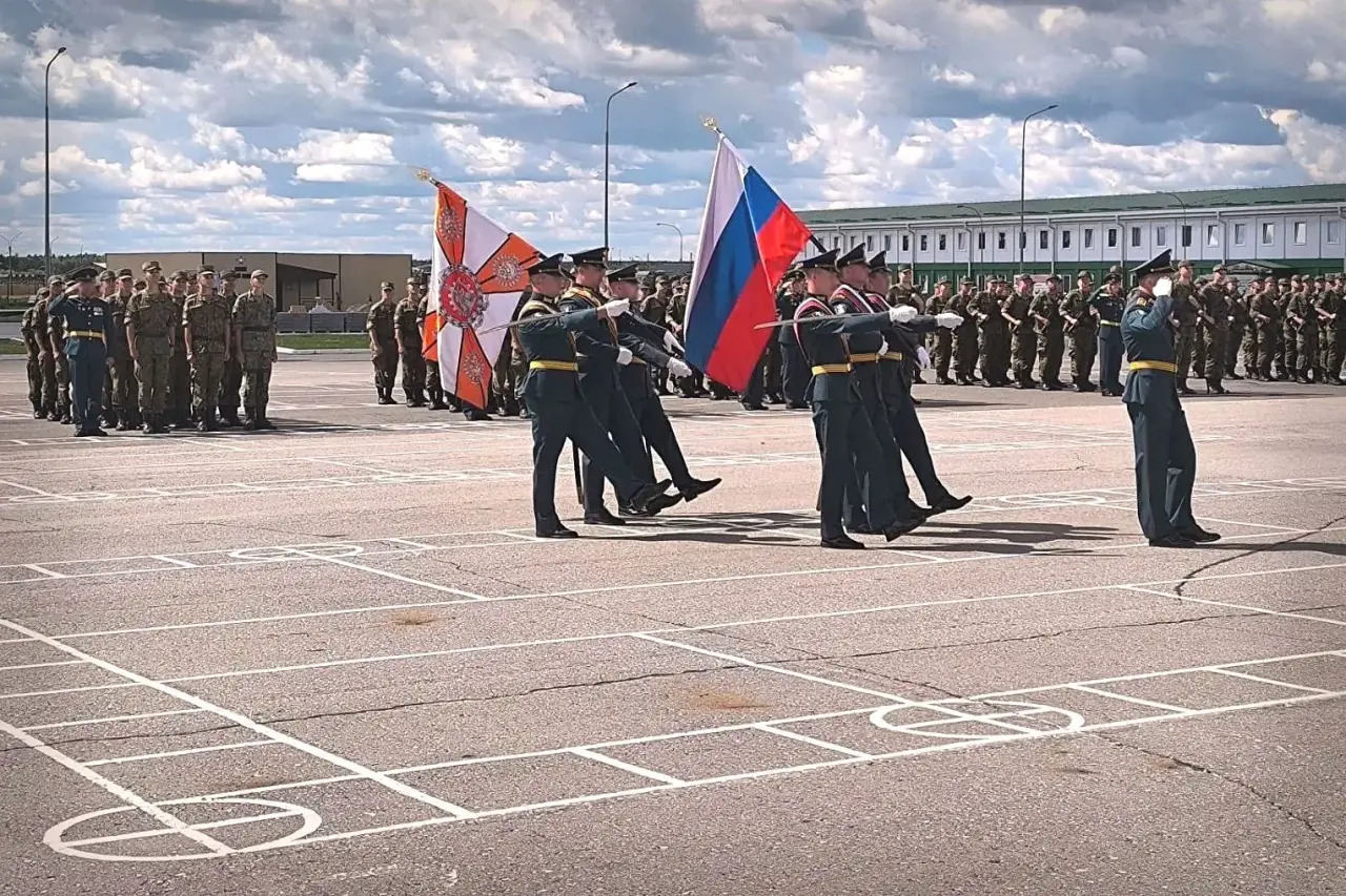 Знамя, слово и долг: курсанты Военного учебного центра ГУЗ приняли Воинскую присягу