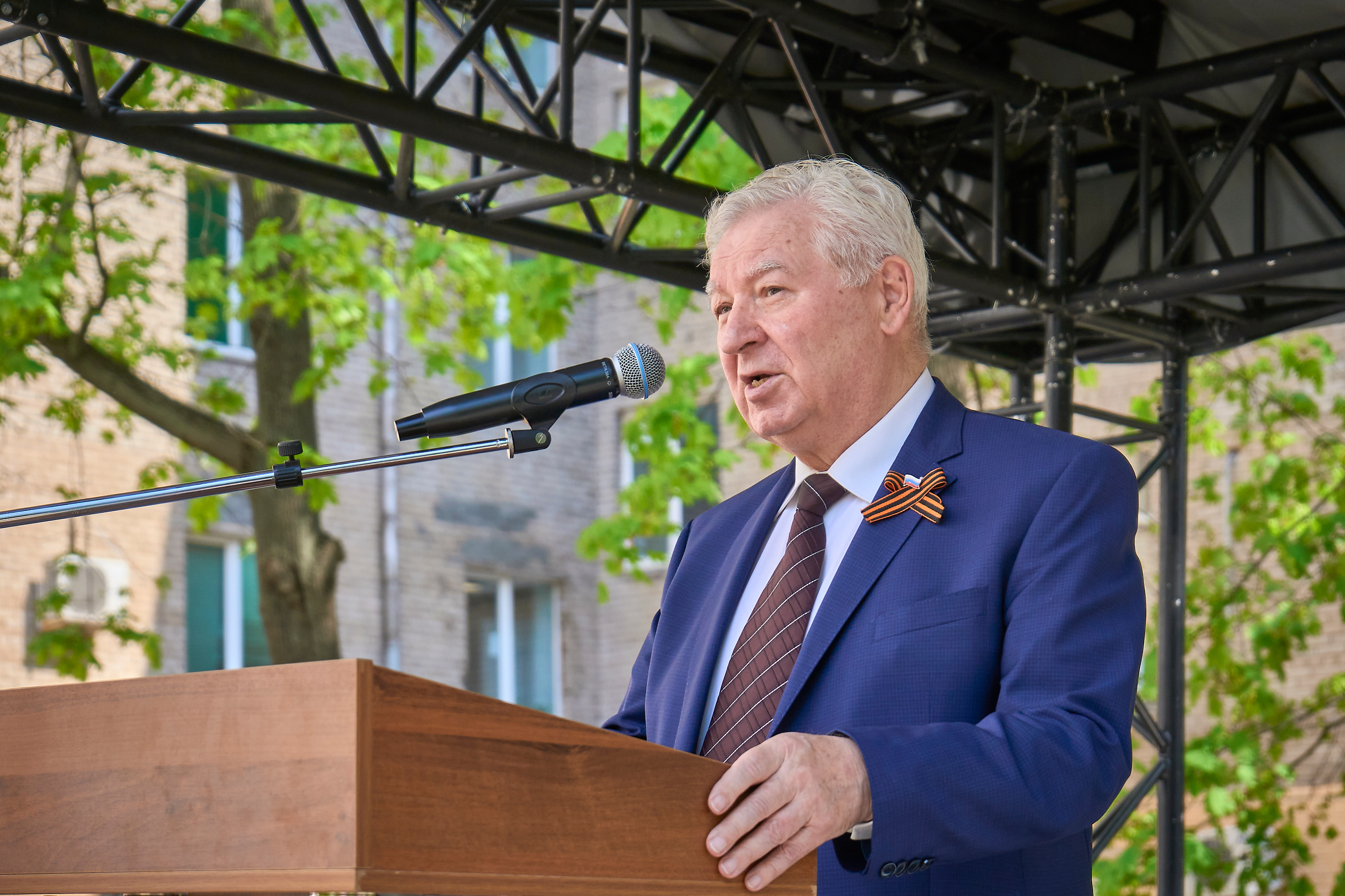Земля Великой Победы: когда карта становится оружием, а мост — вечностью