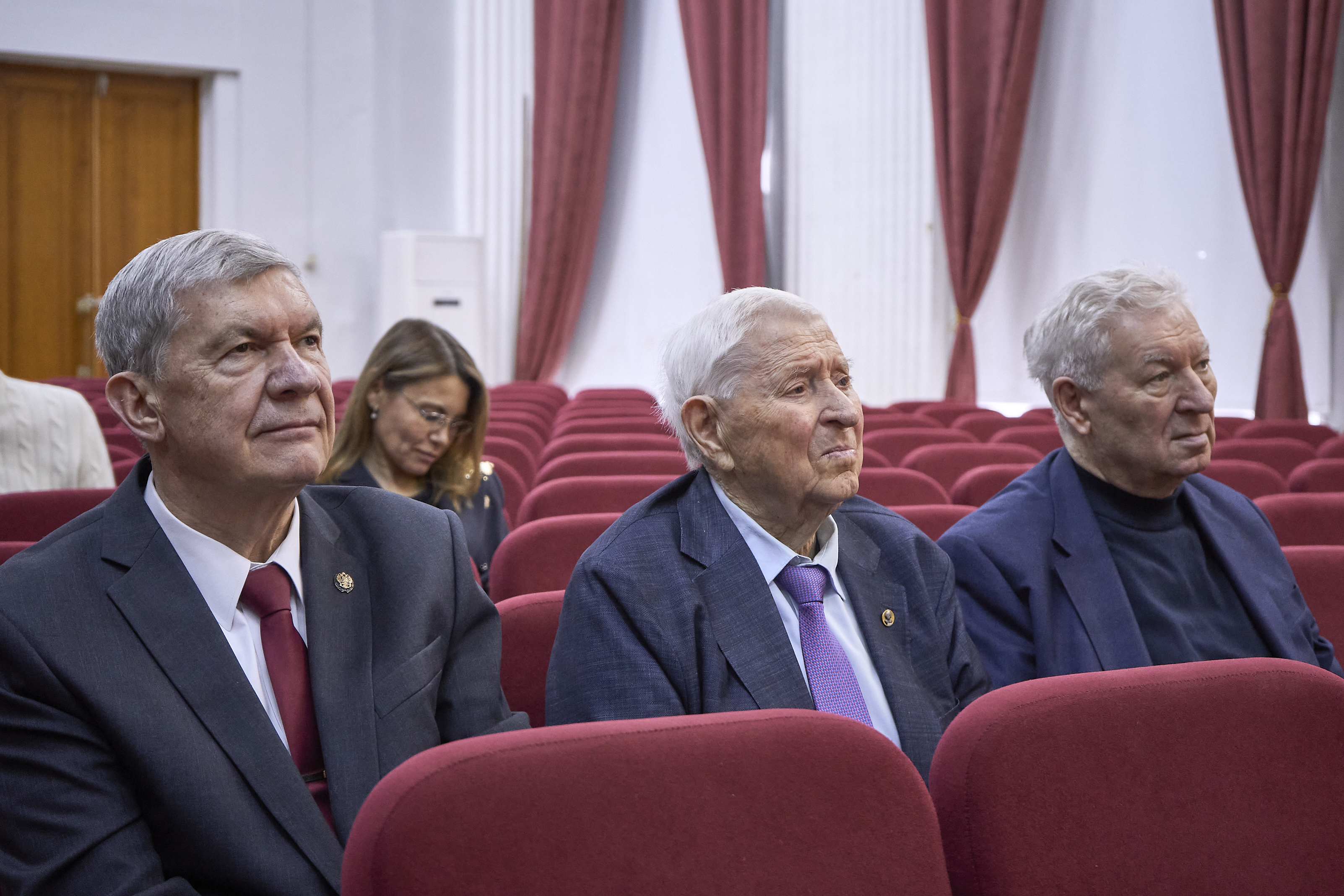 На новом этапе: руководитель ГУЗ Александр Линников отчитался на заседании Ученого совета о работе за год