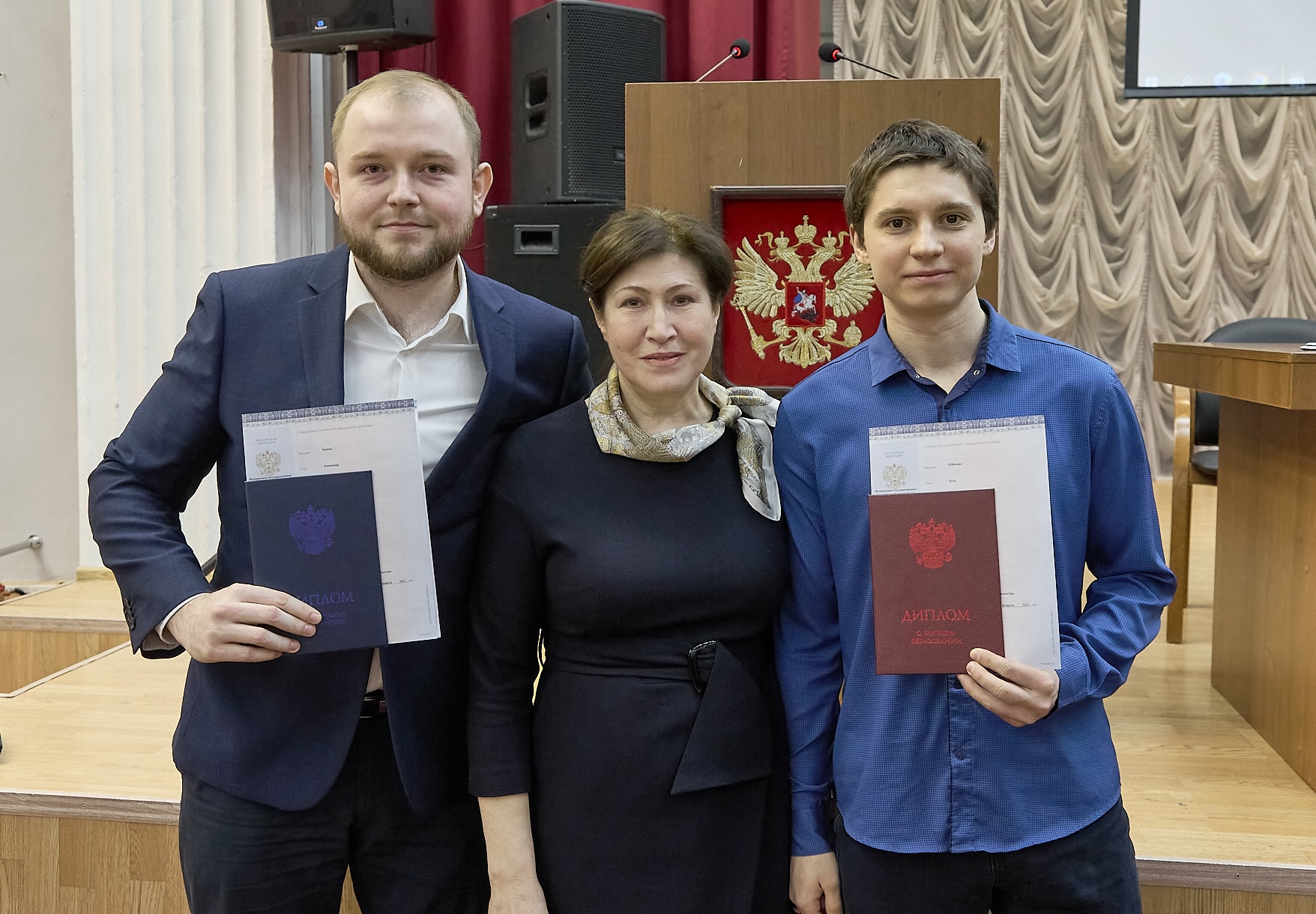Вперед, к успешной карьере – выпускникам магистратуры ГУЗ вручили дипломы 