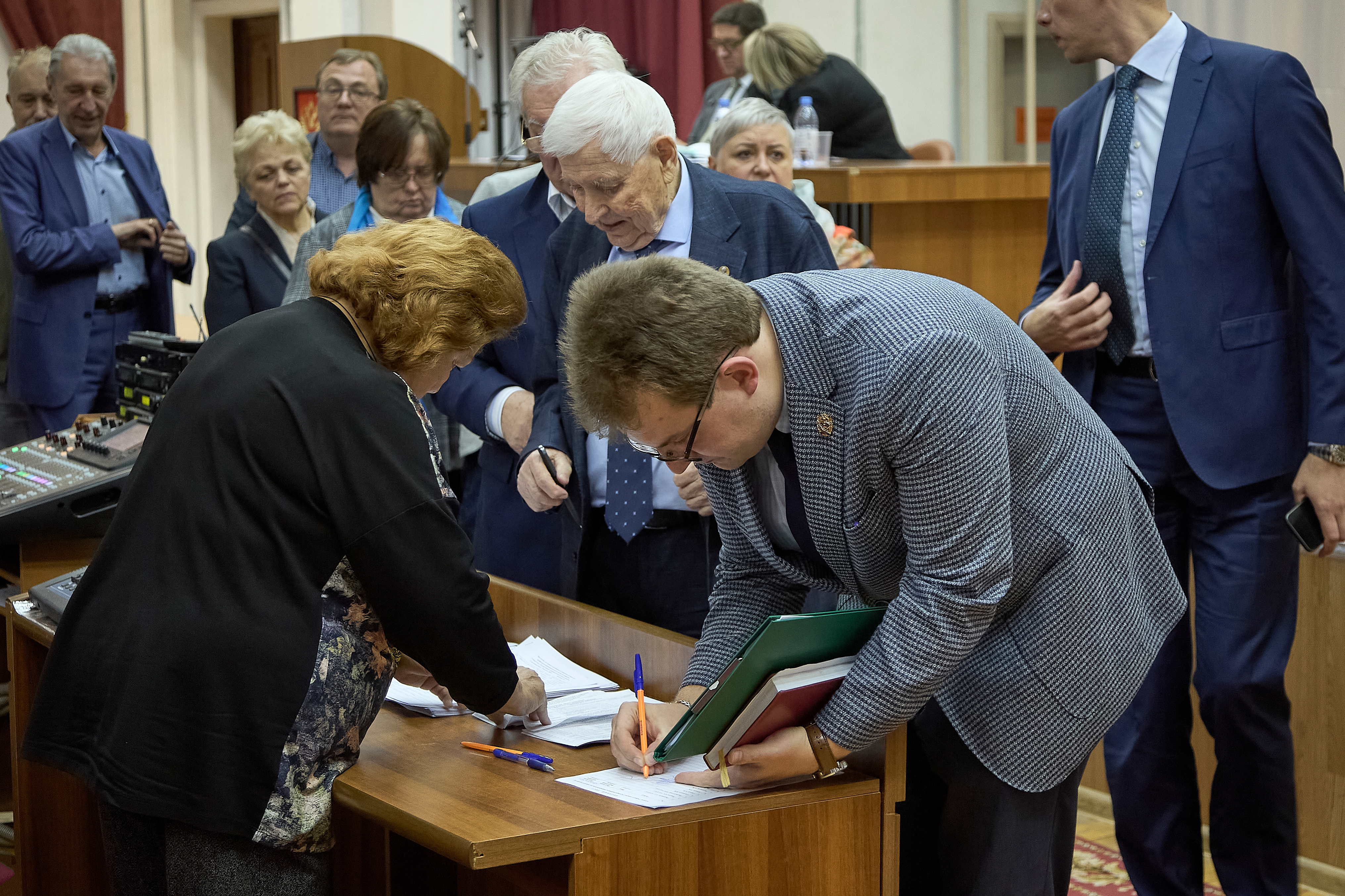 Заседание Учёного совета ГУЗ: от стратегических решений до признания заслуг